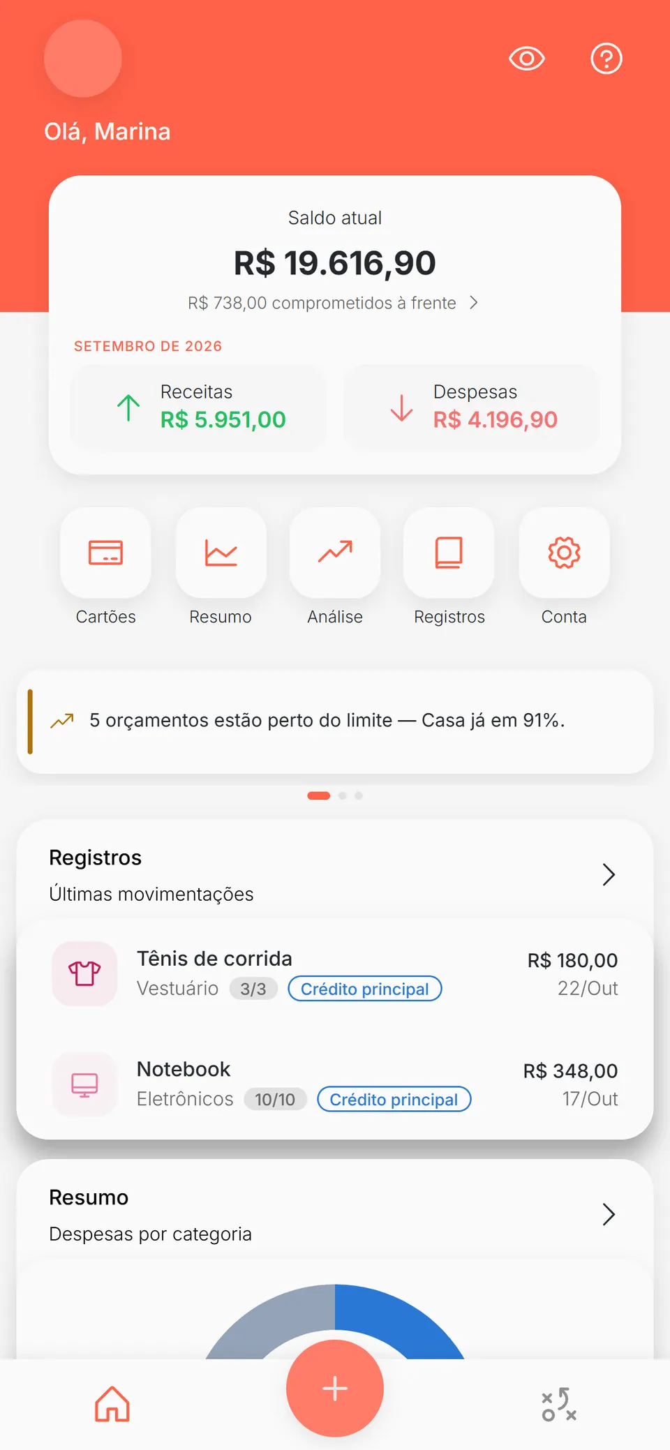 Tela inicial com saldo atual, receitas e despesas do mês e últimas movimentações
